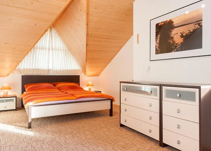 Malgosia Direkt Am *